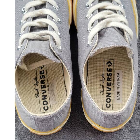Converse Chuck 70 Pop Toe Low Top Sneaker Womens 6 - Picture 3 of 6
